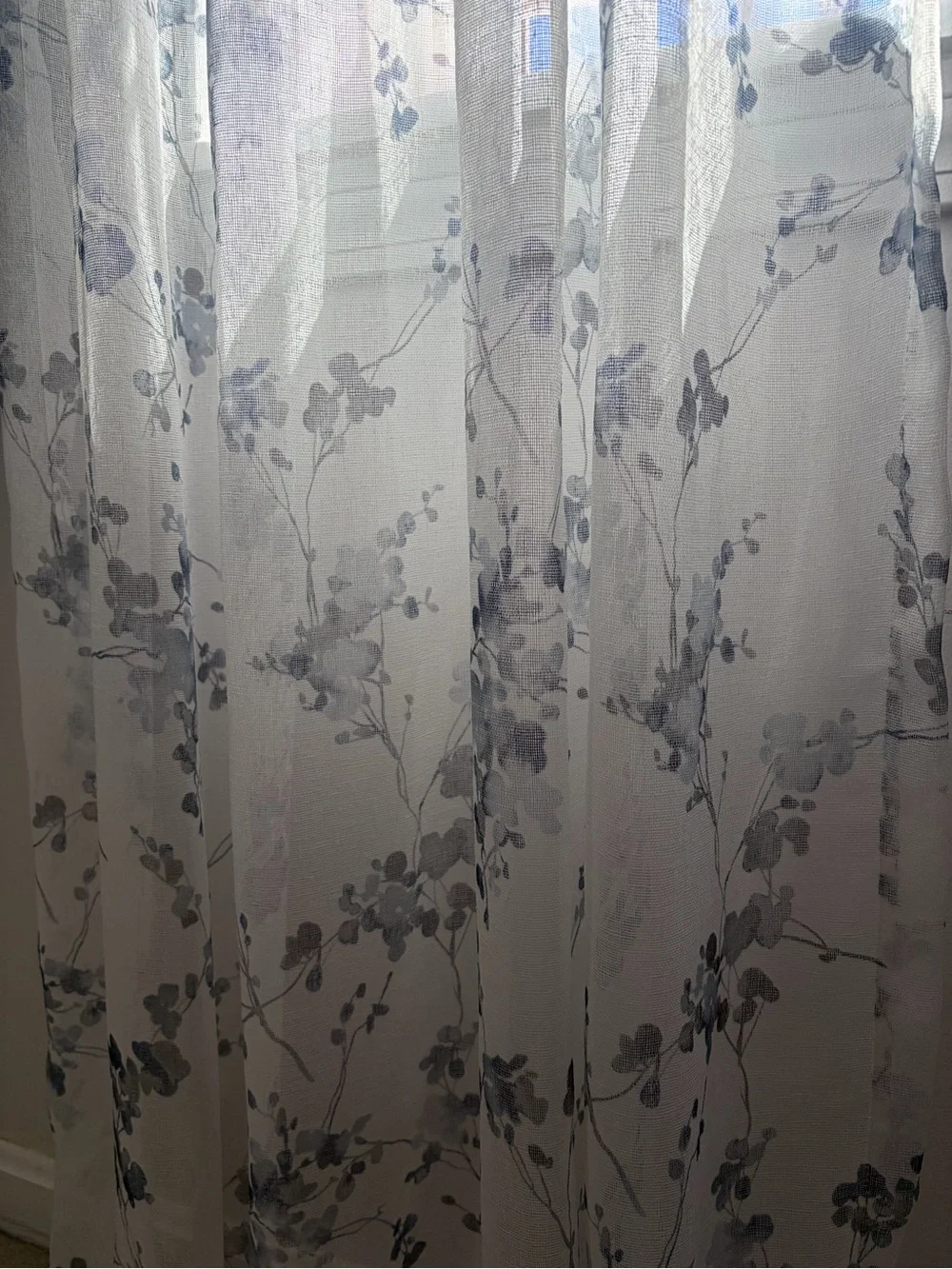 Dkny light sheer
